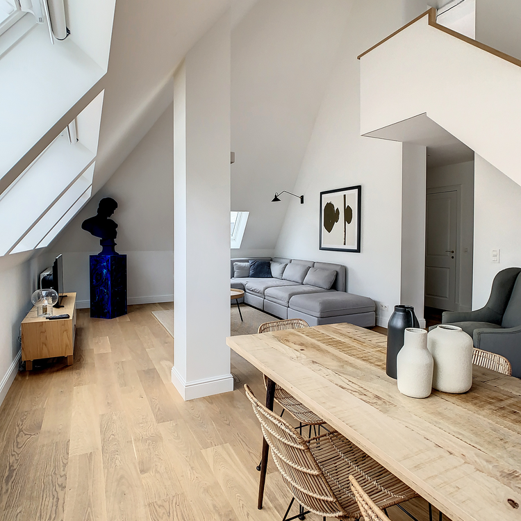 Sablon: Luxurious 1-bed penthouse with terrace