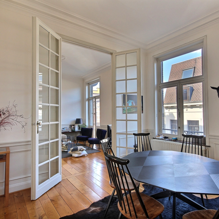 Sablon : Magnificent 2-beds apartment 